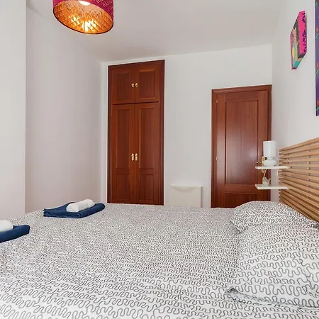Apartamento Monjas Victoria *